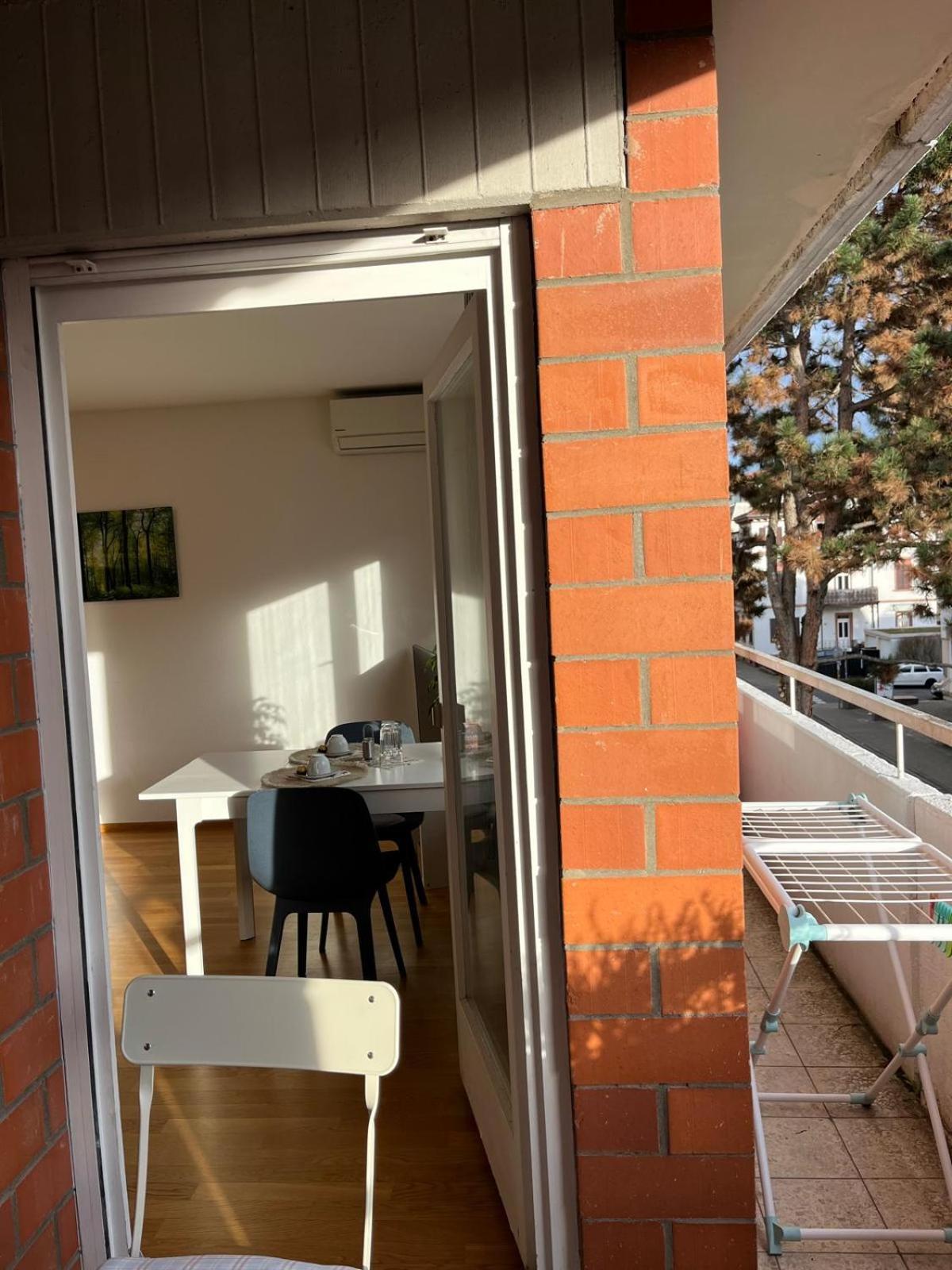 Wohnung am Neckar Heidelberg Bagian luar foto